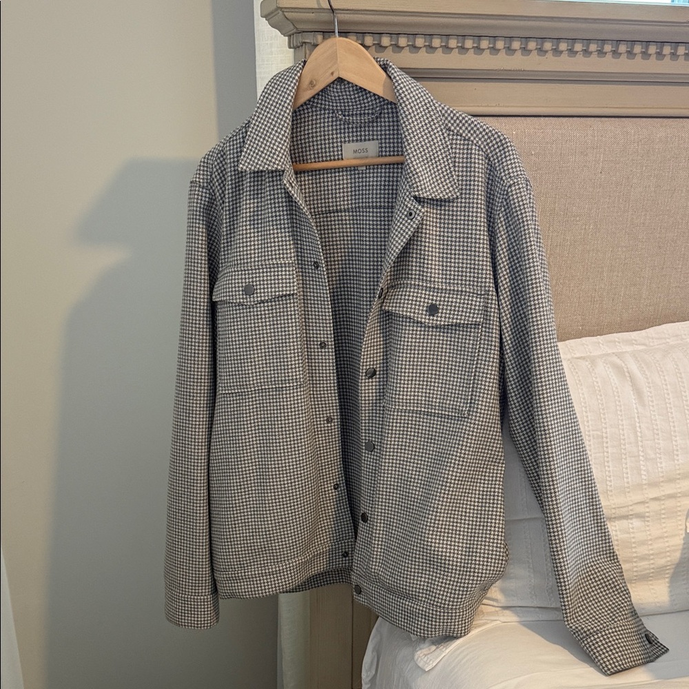 Men's Grey and White Checkered Jacket